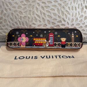 Louis Vuitton 2021 Christmas Animation Pencil Pouch London